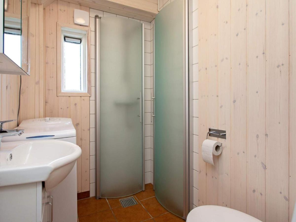 6 Person Holiday Home In Blokhus Exterior foto